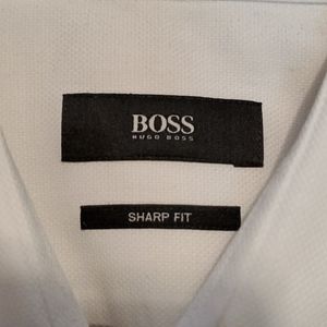 Hugo Boss 16.5R button up dress shirt